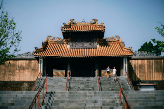 TU DUC'S TOMB: