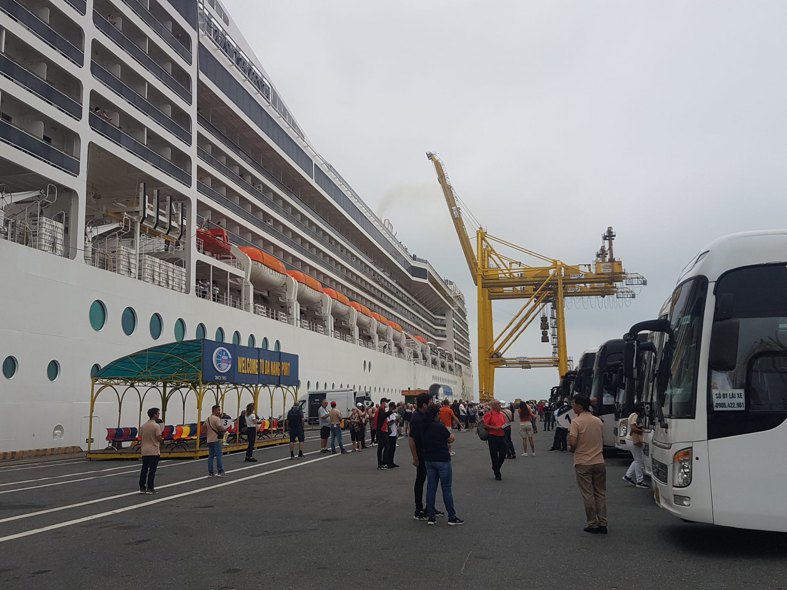  le port de Tien Sa