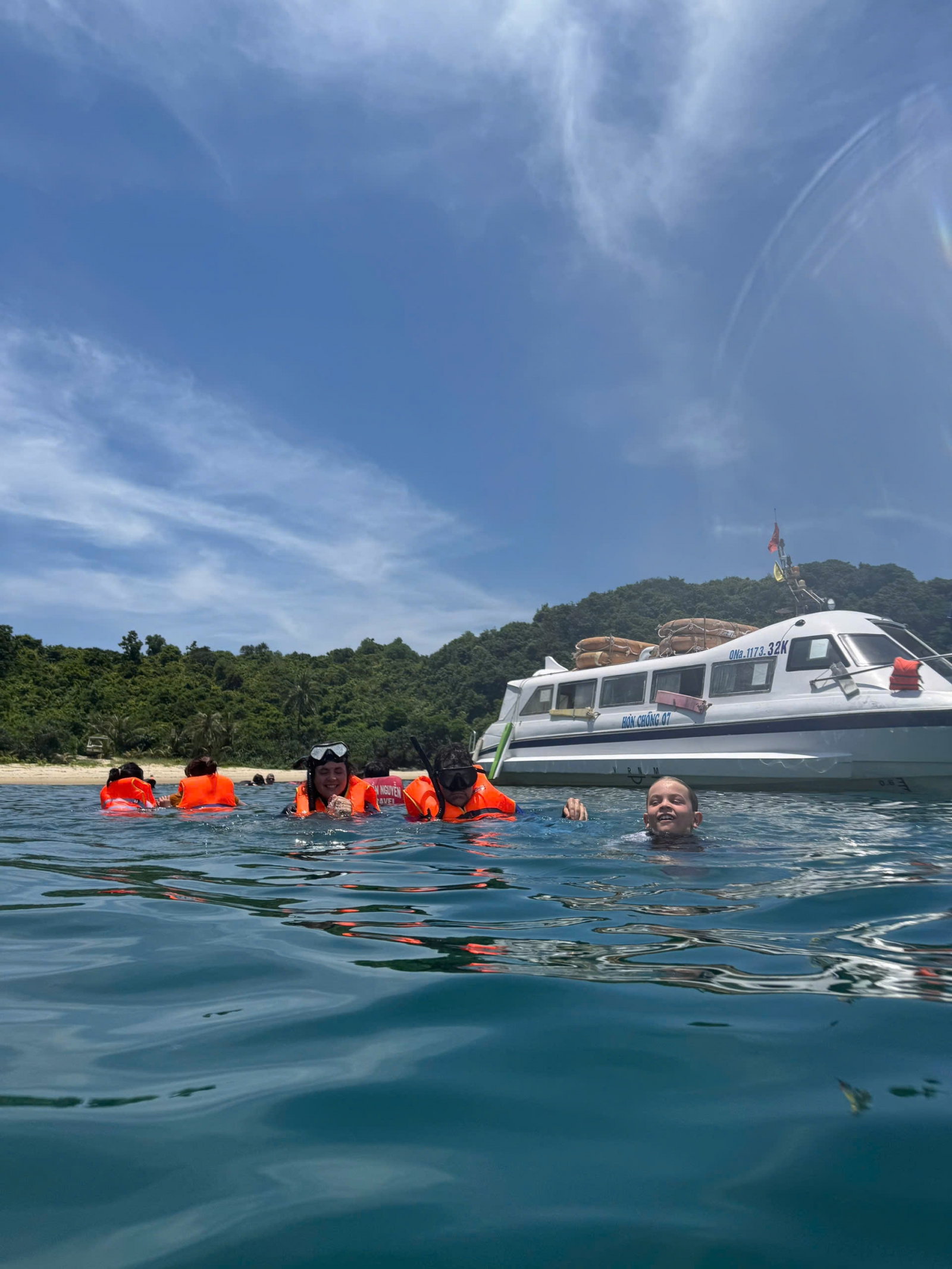 Isla Cham