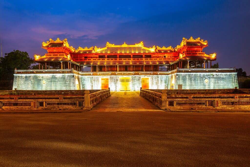 Hue city tour