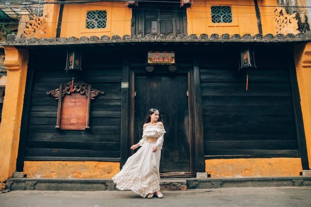 Tại sao mọi người thích check in Nhà cổ Tấn Ký ở Phố cổ Hội An? - Dorothy  Travel