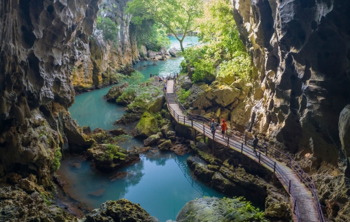 Dark Cave