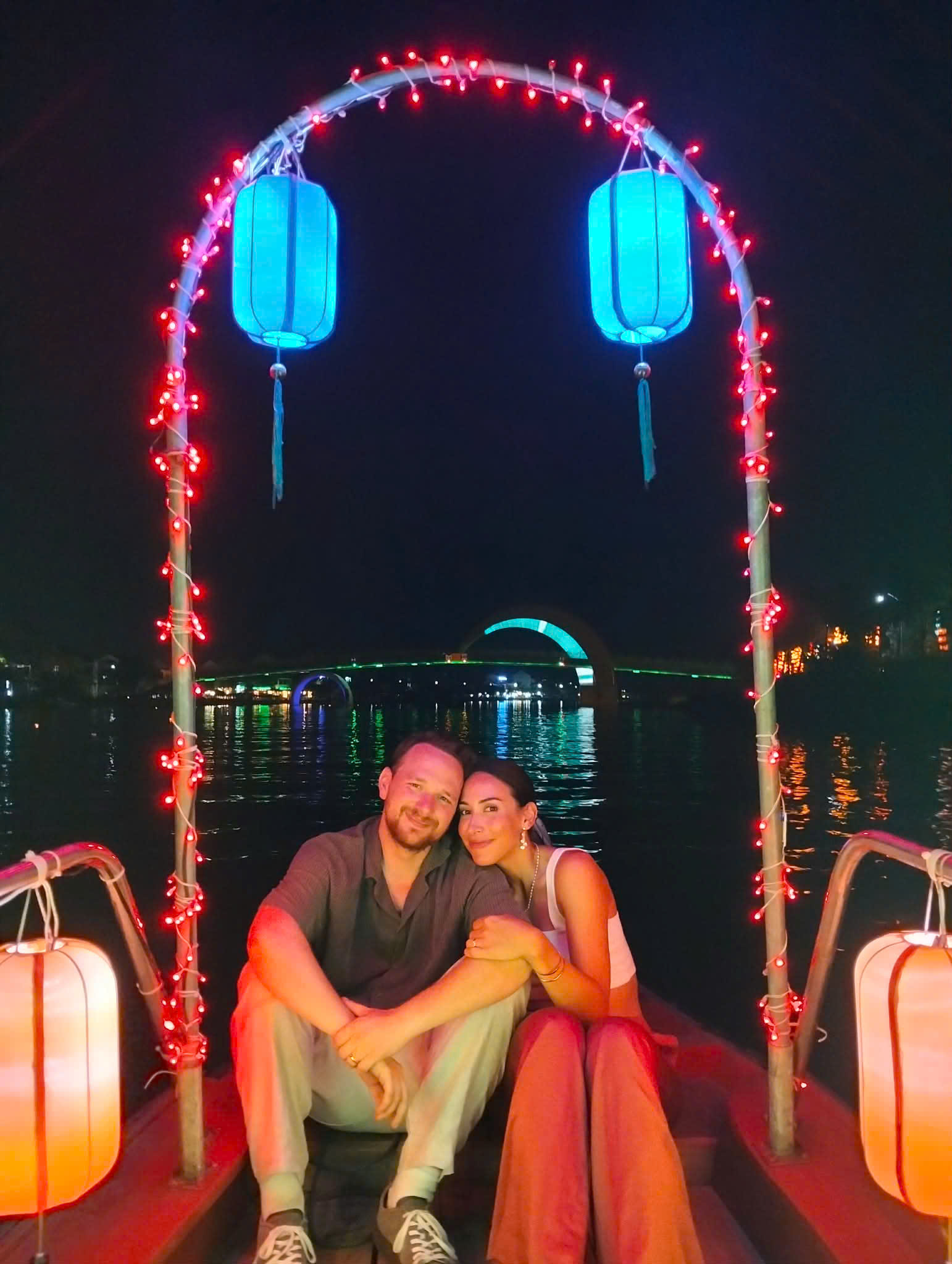 Fiesta de Luces en Hoi An con Paseo en barco
