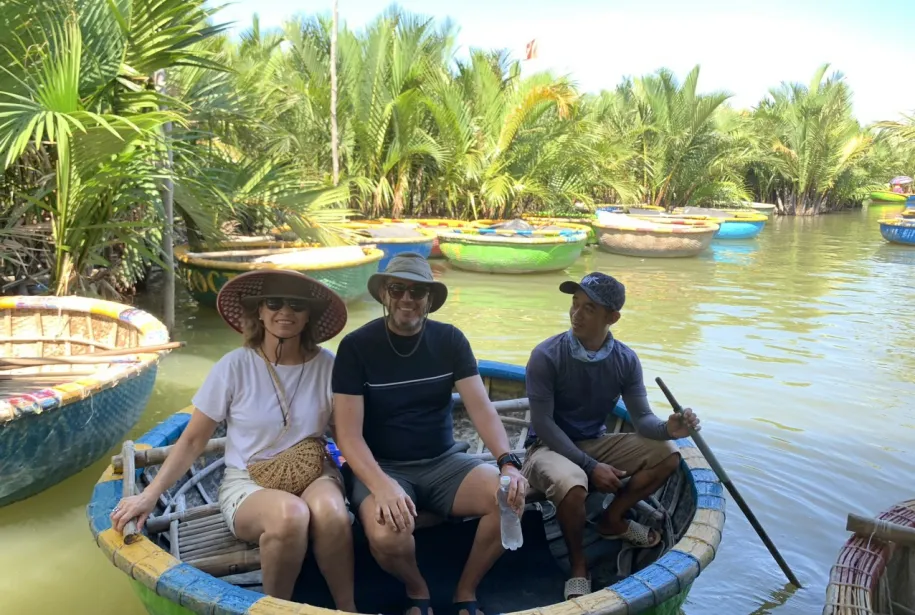 basket bamboo ride
