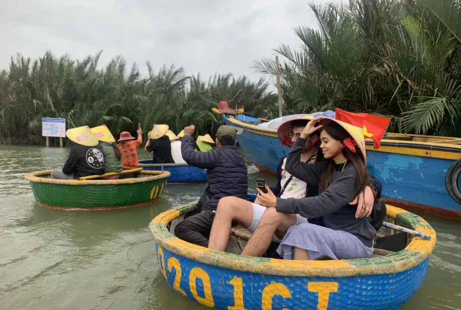 basket bamboo ride