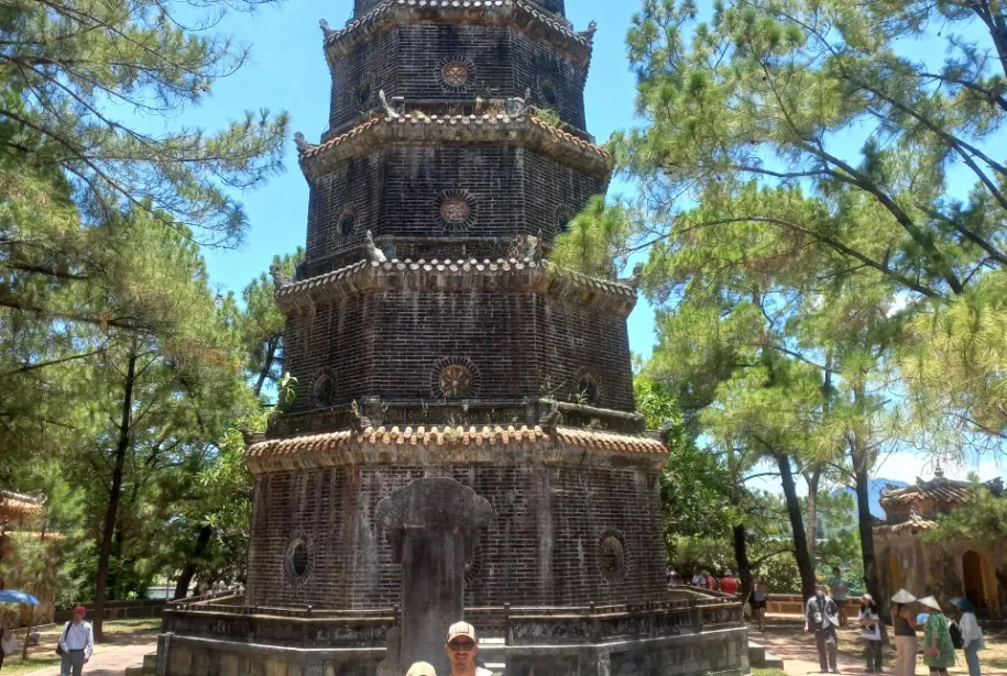 Hue city tour