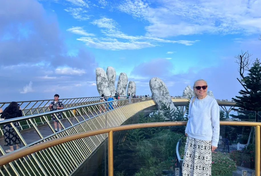 Golden bridge
