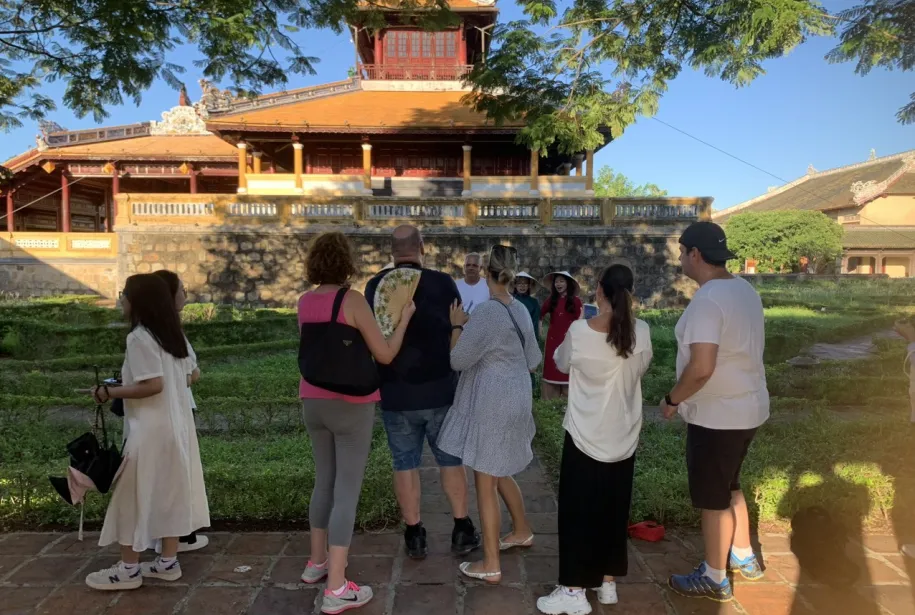 Exploring Hue - Da Nang - Hoi An in 2 days