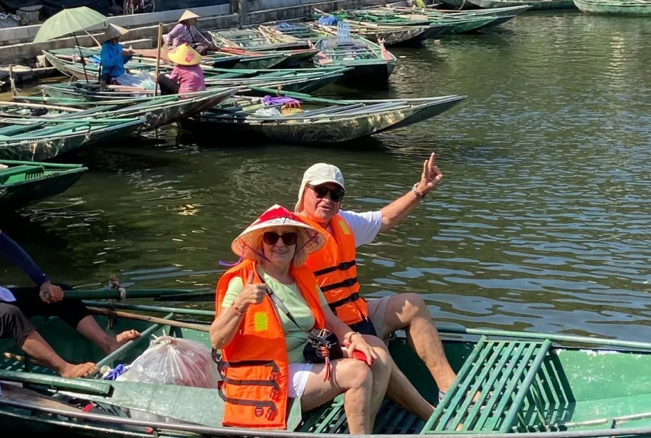 Visite de Ninh Binh au départ de Hanoï avec Amigos Tours