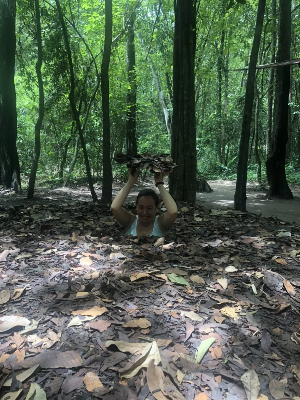 Excursion aux tunnels de Cu Chi et au Delta du Mékong en une journée avec guide parlant français 