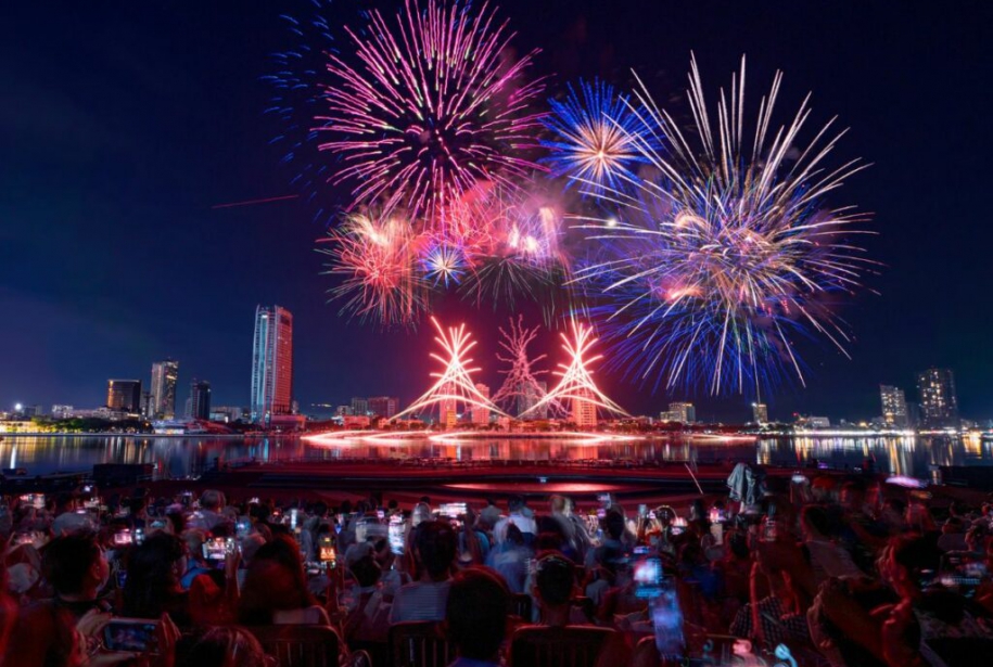Hue to Da Nang Tour - Da Nang International Fireworks Festival 2026 – Hue to Da Nang Tour