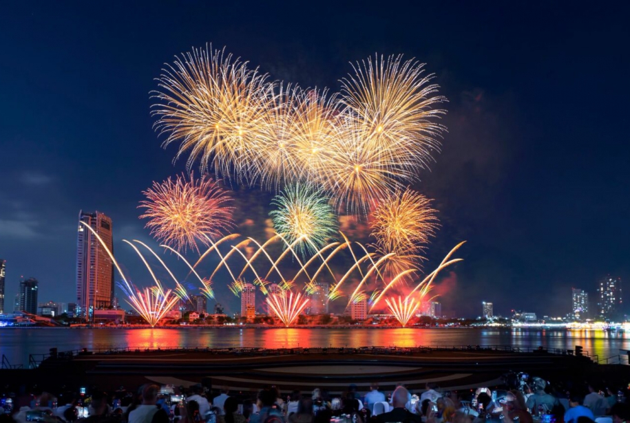 Festival International des Feux d’Artifice de Da Nang 2026 – Tour de Hue à Da Nang